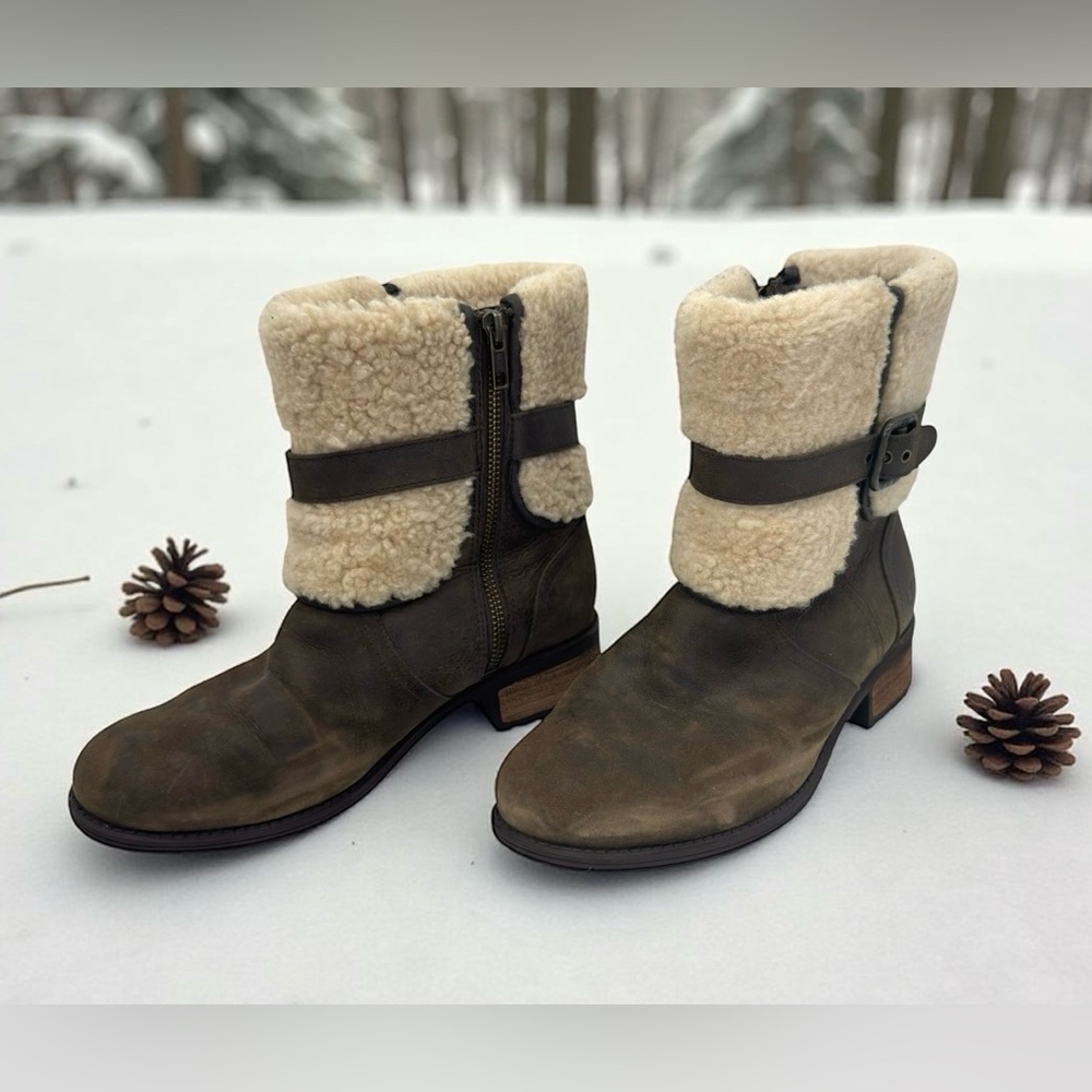UGG Blayre III Women’s Leather Sherpa Boots Size 7